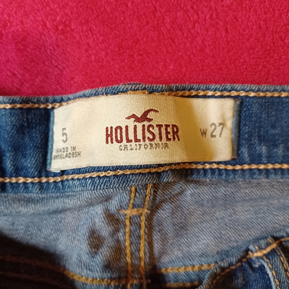 Hollister Shorts - Picture 2 of 2